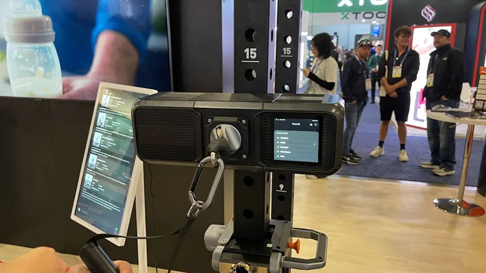 Speediance-stand tijdens CES 2026